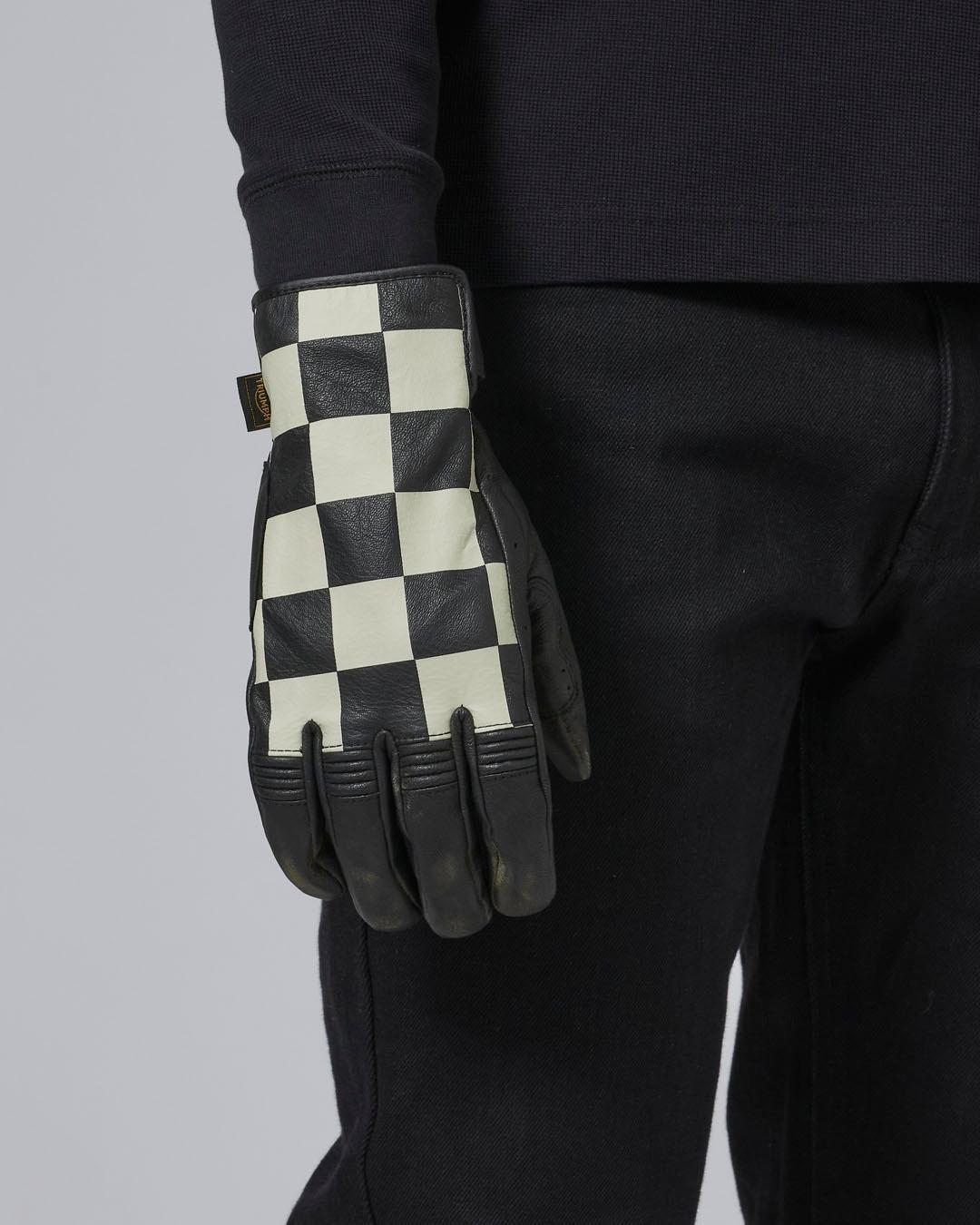 CHECKERBOARD GLOVE S image 4