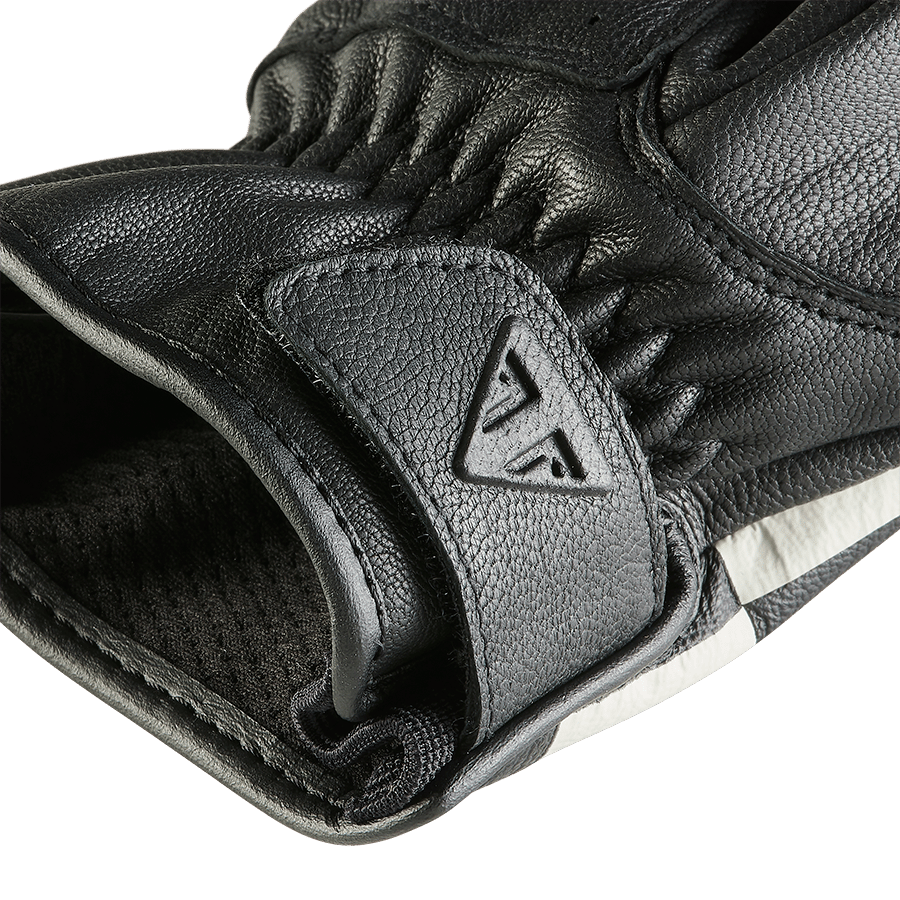 CHECKERBOARD GLOVE S image 2